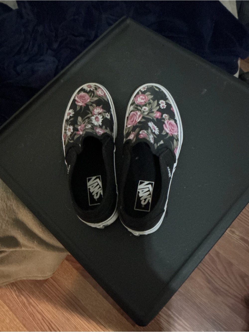 Classic Floral Vans Slip-on (women’s 8)